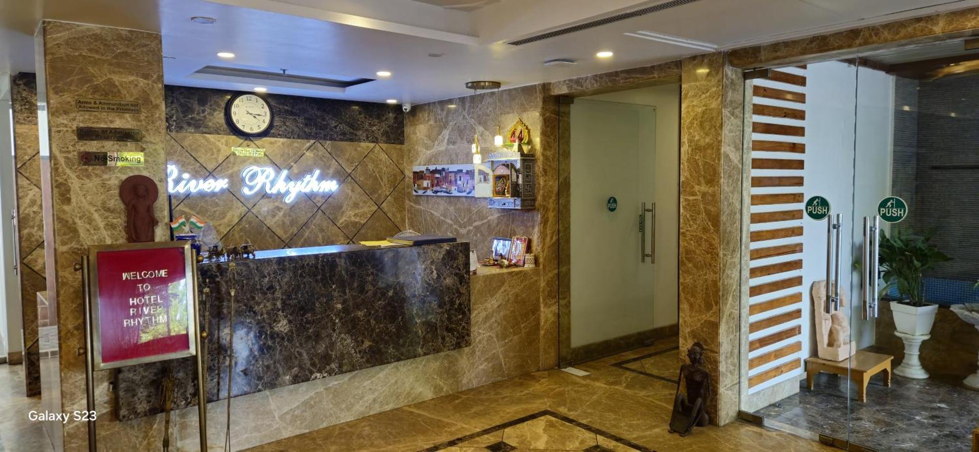 Hotel River Rhythm Assi Ghat فاراناسي المظهر الخارجي الصورة